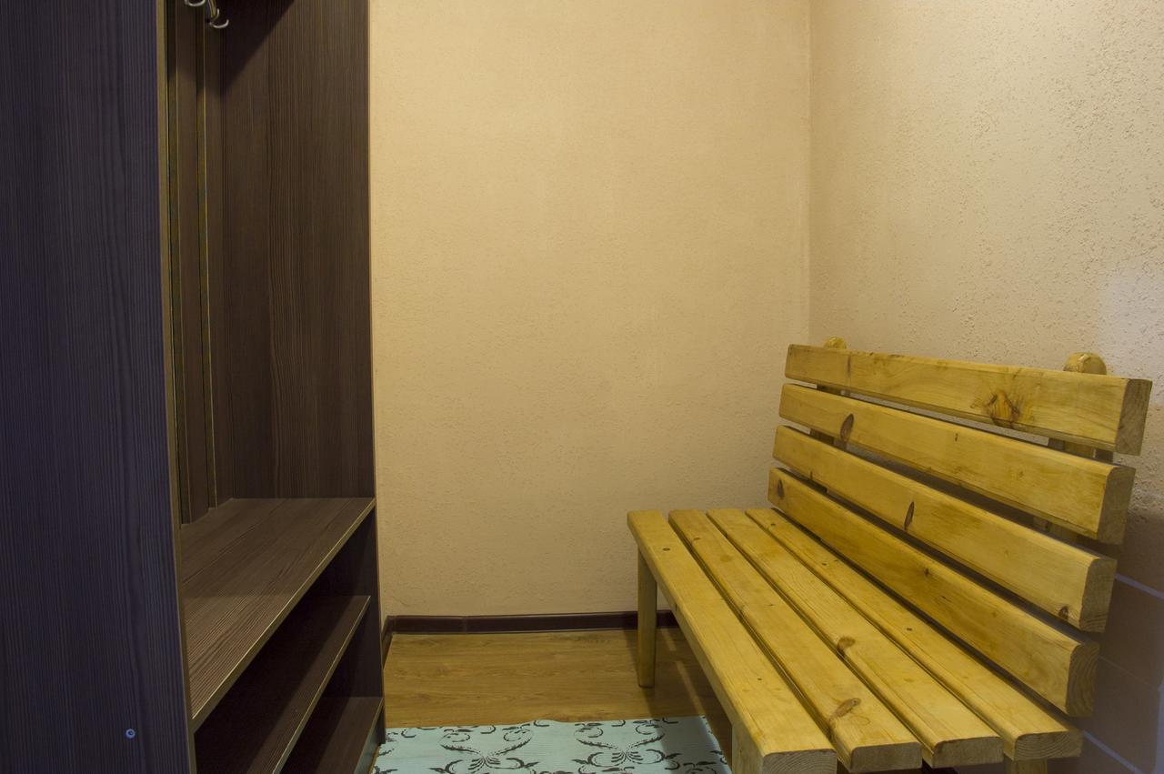Hotel Akmaral Karakol Luaran gambar